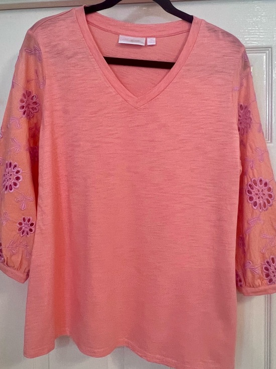 Belle by Kim Gravel Tops - 🧡🌸 Belle by Kim Gravel Contrast Eyelet Top – Orange/Lilac 3/4 Sleeves Size M🌸🧡
